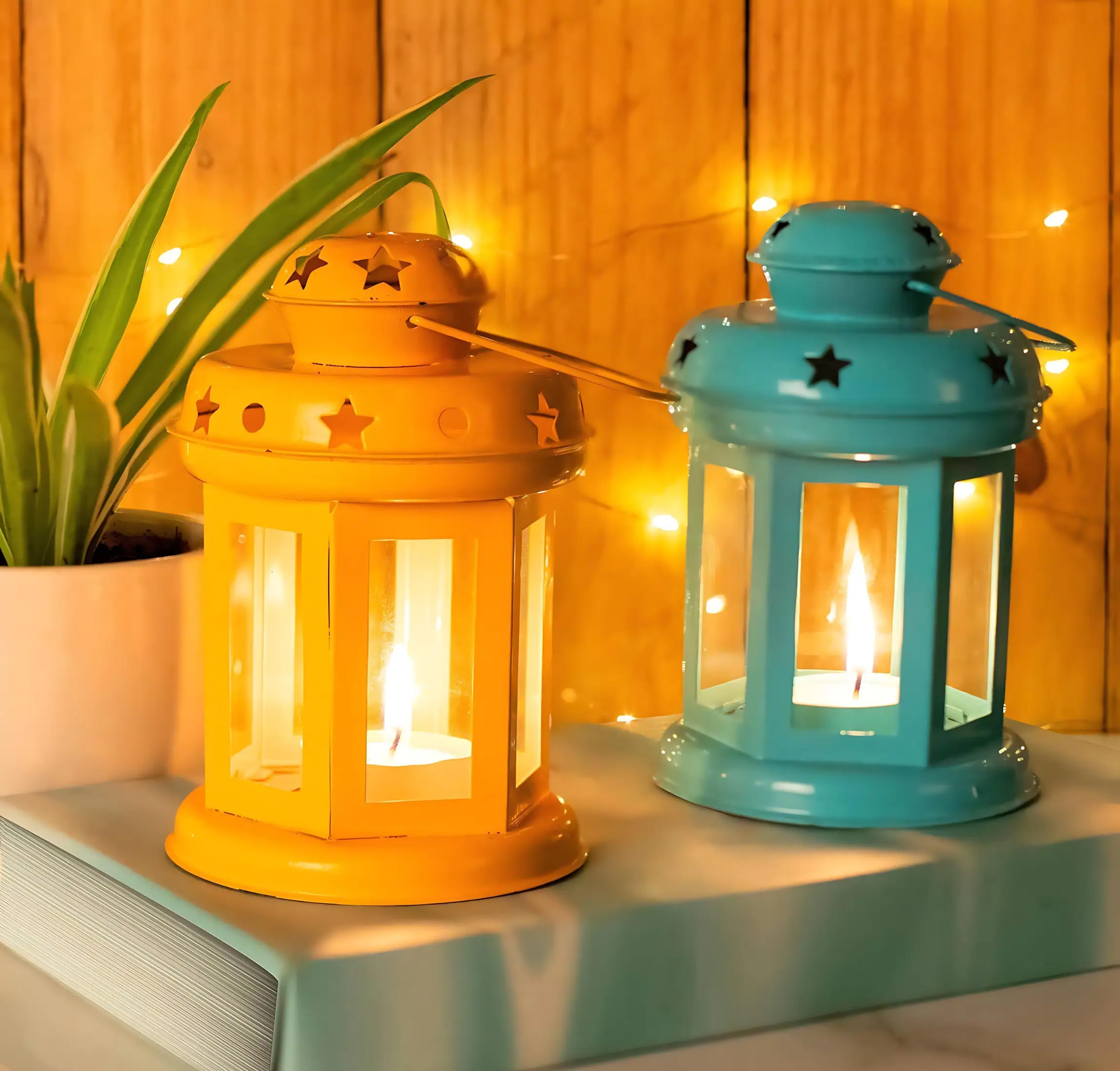 Metal Table Top Candle Tealight Holder Lantern For Home Decoration