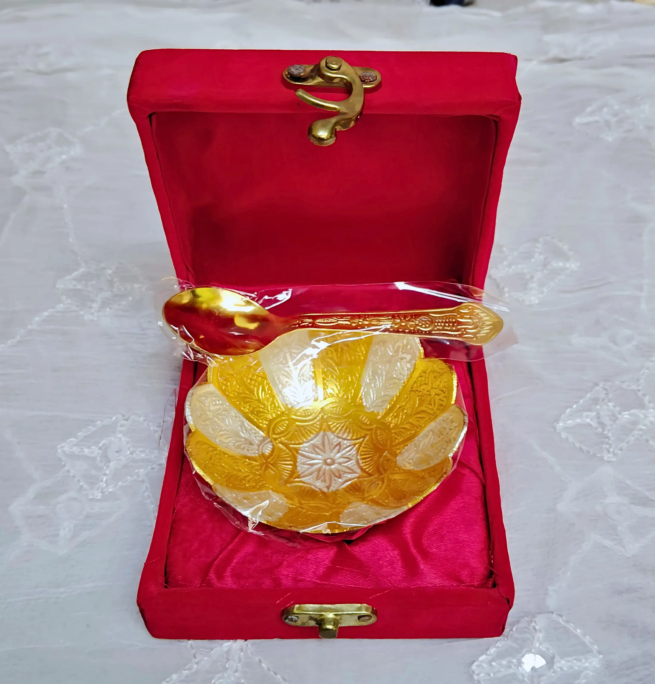 Golden Silver Plated German Silver Floral Bowl Set in Velvet Box for Gifting