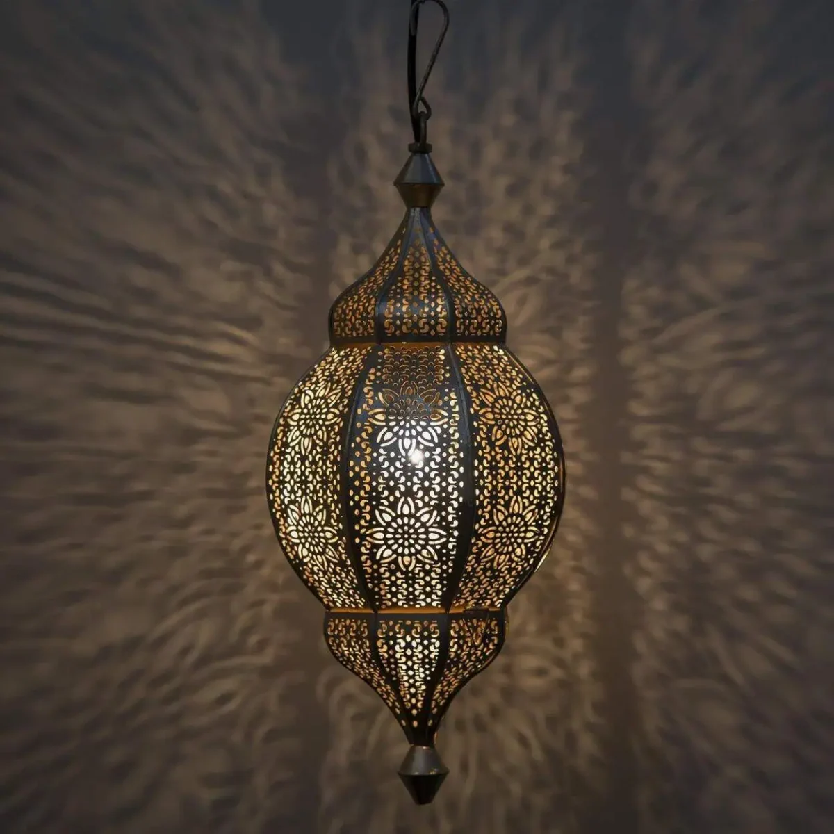 metal handicrafts Moroccan Orb Hanging Lamp Handcrafted Metal Pendant Light for Home Decor