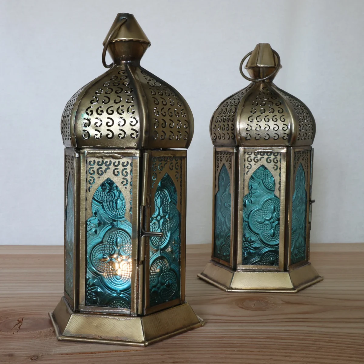 Oriental Brass Antique Decorative Metal Lantern