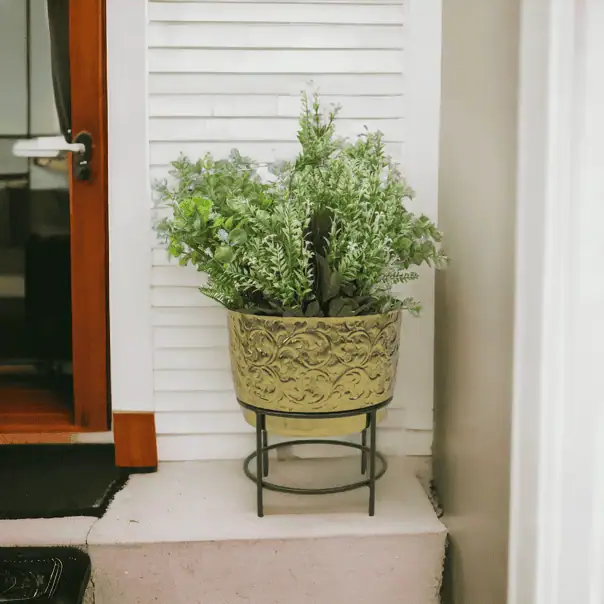 Luna Gold Iron Planter Mild Steel Decorative Indoor/Outdoor Pot